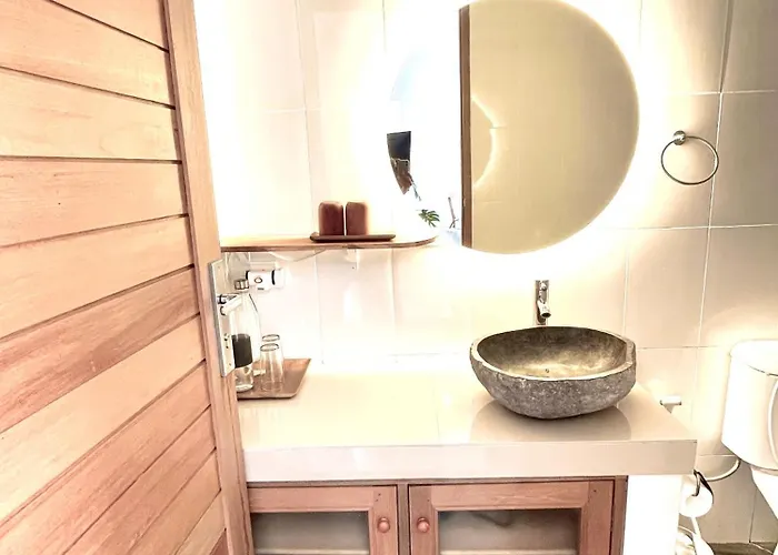 Exclusive 3br Pool - Boutique Yoga & Fitness Retreat Near Nirvana